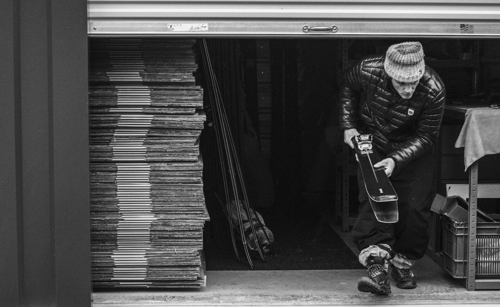 src investinsimply 2400x1475 09