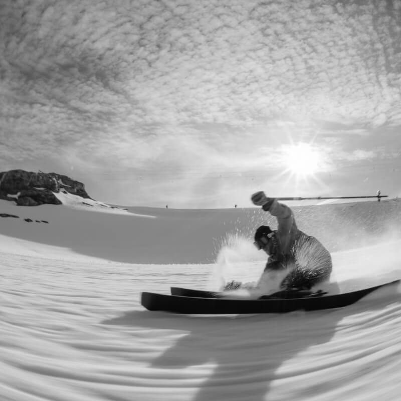 Simply. skis Carver. carving on groomers